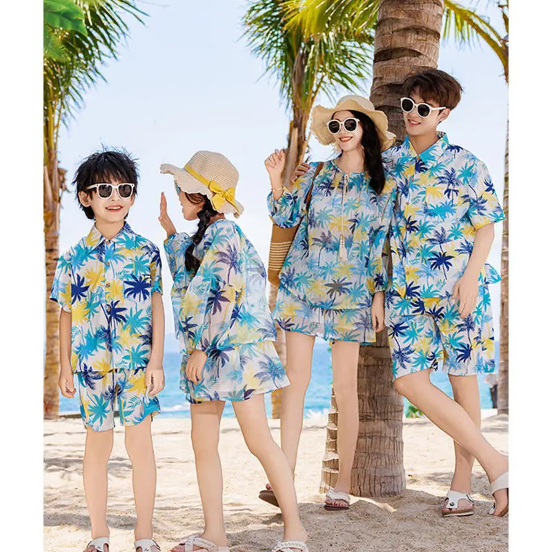 Family Vacation Look Matching  - Parent Of Plant ulasan dan harga